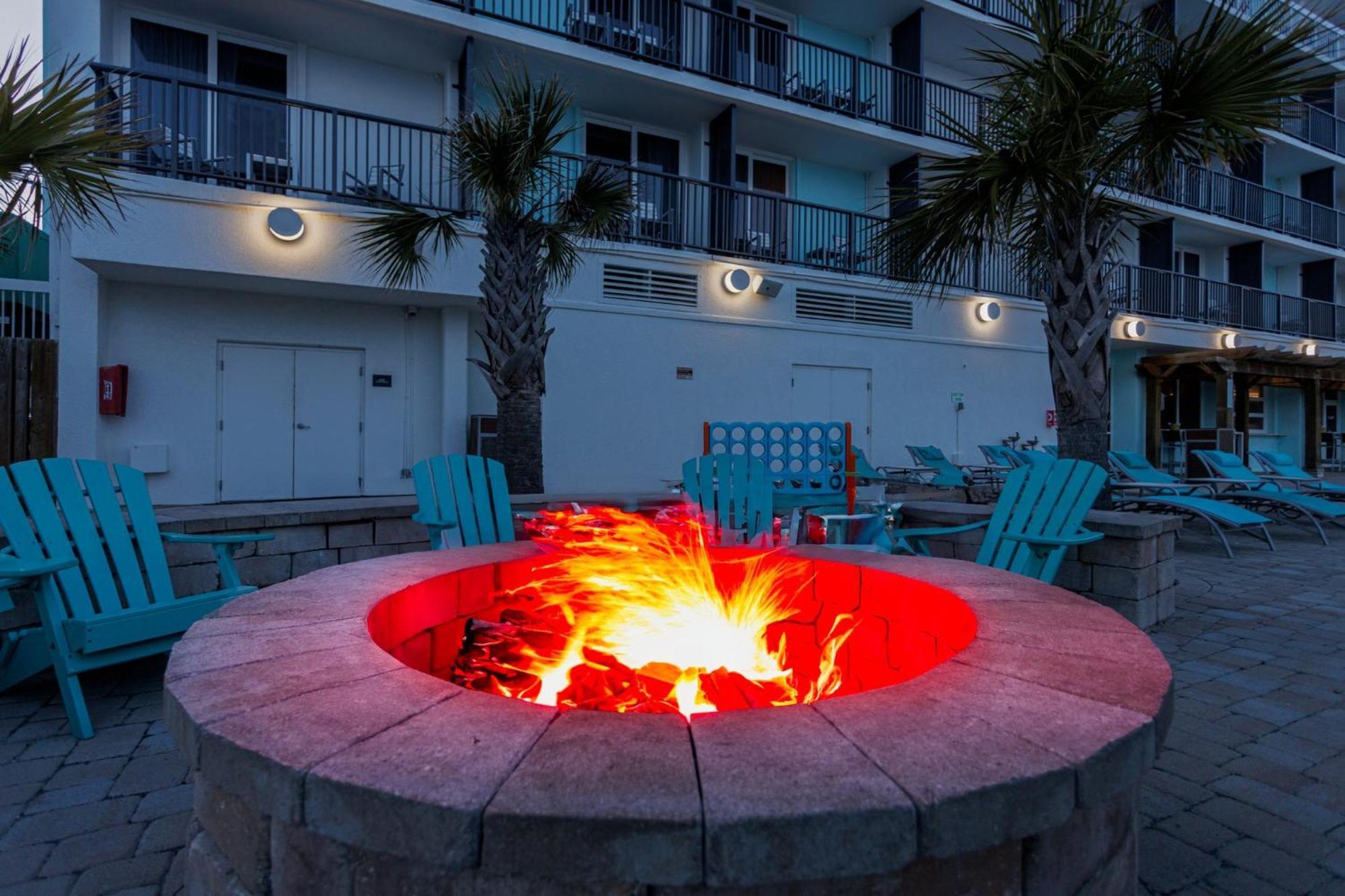 Holiday Inn Resort Oceanfront At Surfside Beach, An Ihg Hotel Myrtle Beach Exterior foto