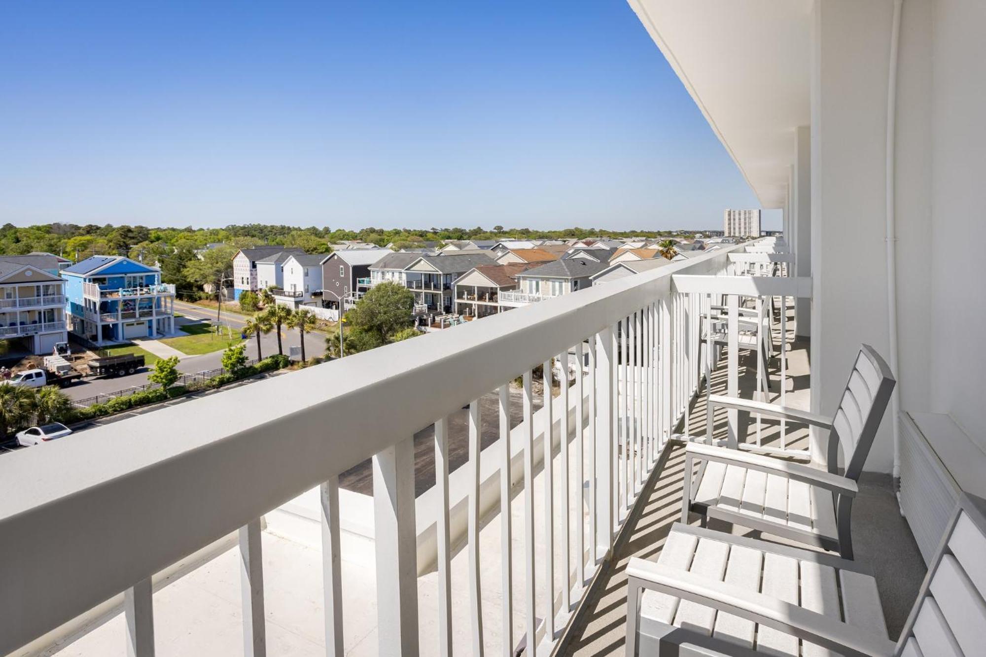 Holiday Inn Resort Oceanfront At Surfside Beach, An Ihg Hotel Myrtle Beach Exterior foto